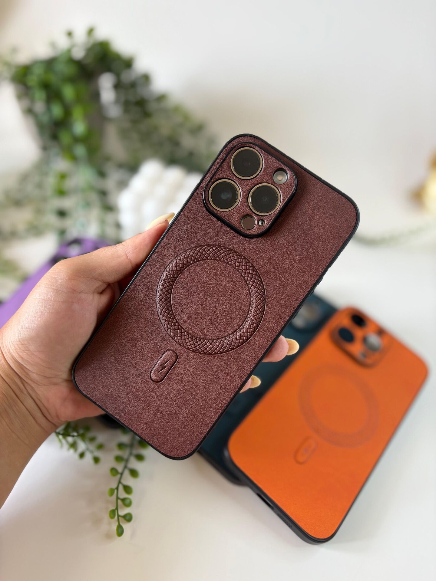 Epashield MagLeather - Deri Görünümlü Telefon Kılıfı Kahverengi