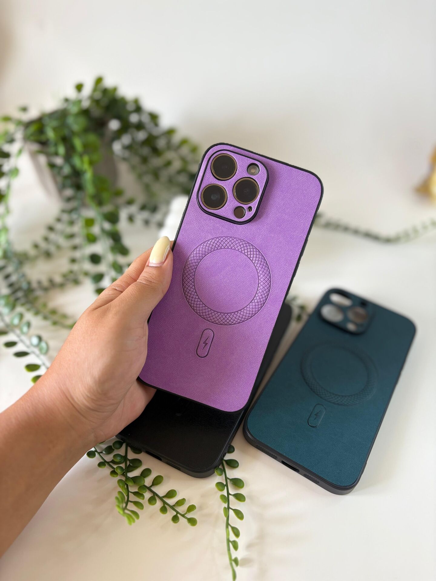 Epashield MagLeather - Deri Görünümlü Telefon Kılıfı LİLA
