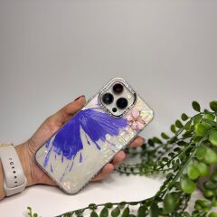 Kelebek Hologram Desenli Iphone 15 Pro