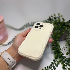 Dalgalı Premium Iphone 16 Pro Max Kılıf