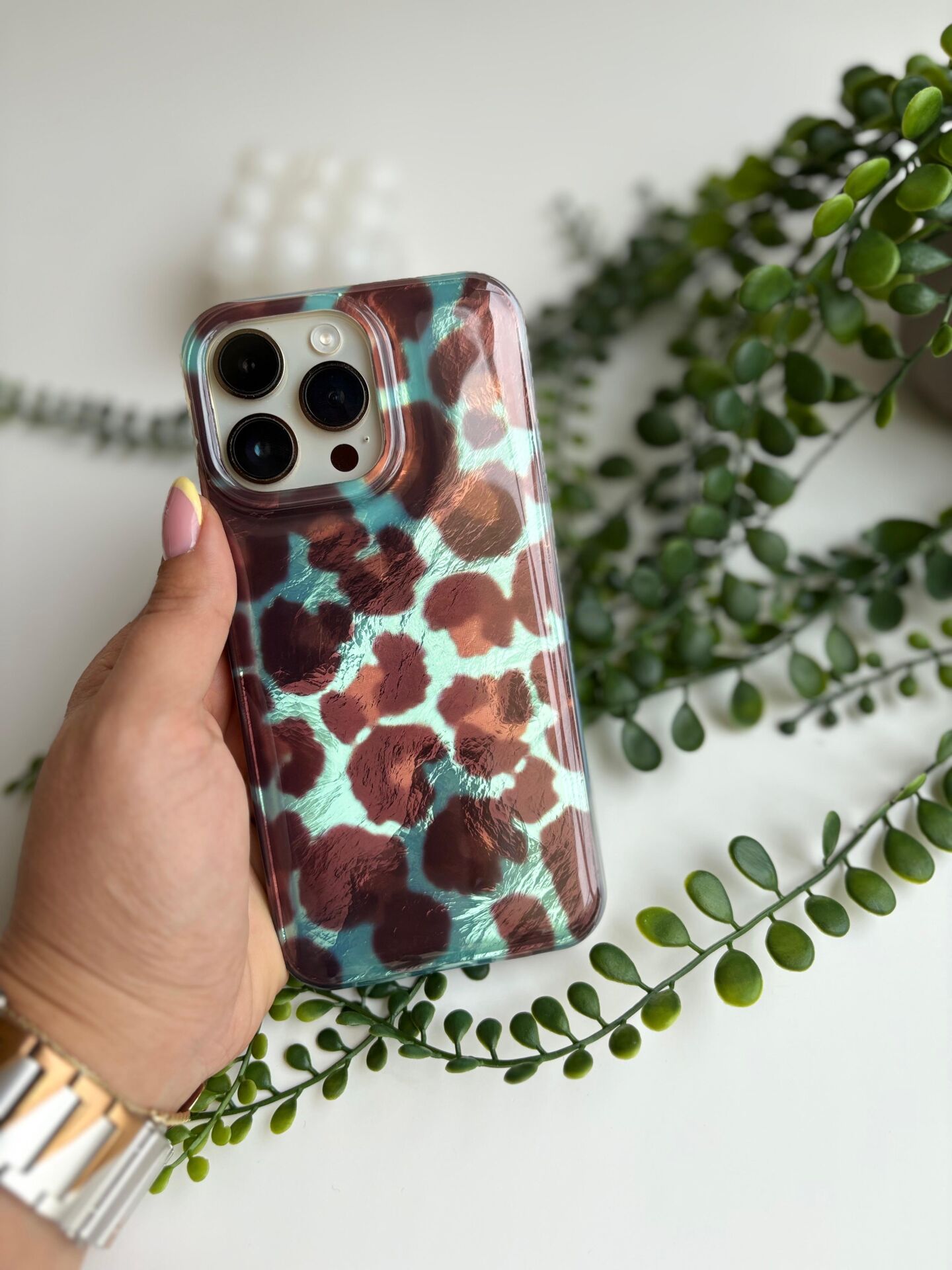 Epawild Mavi Kahverengi Leopar Desenli  Iphone 14 pro Max Kılıf