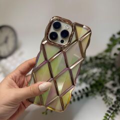 EpaLux Hologram Prizma Iphone 15 Pro Kılıf