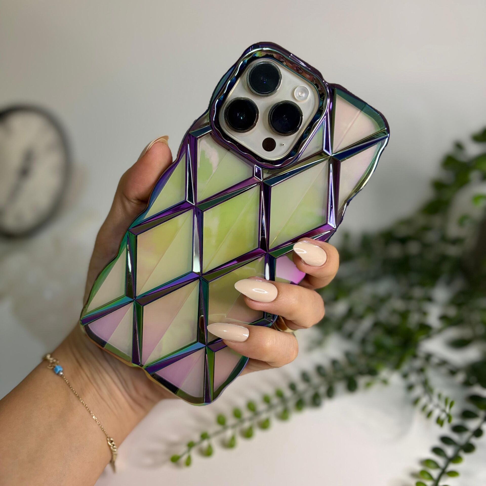 EpaLux Hologram Prizma Iphone 15 Pro Kılıf