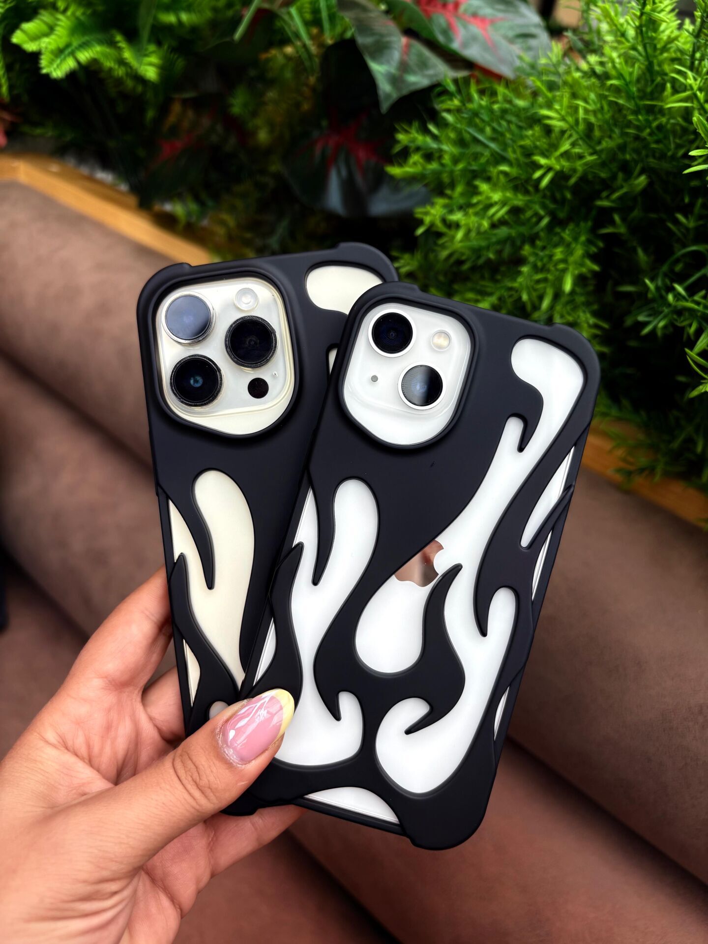 EpaBlaze– Alev Tasarımlı Iphone 16 Pro Max Kılıf