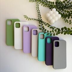 Dokuma Desenli Silikon İphone 15 Kılıf