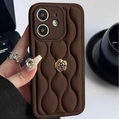 İşlemeli Çiçek Detaylı Iphone 11 Deri Kılıf