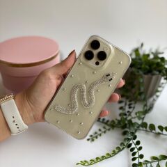 Taş İşlemeli Yılan Desenli Iphone 16 Kılıf