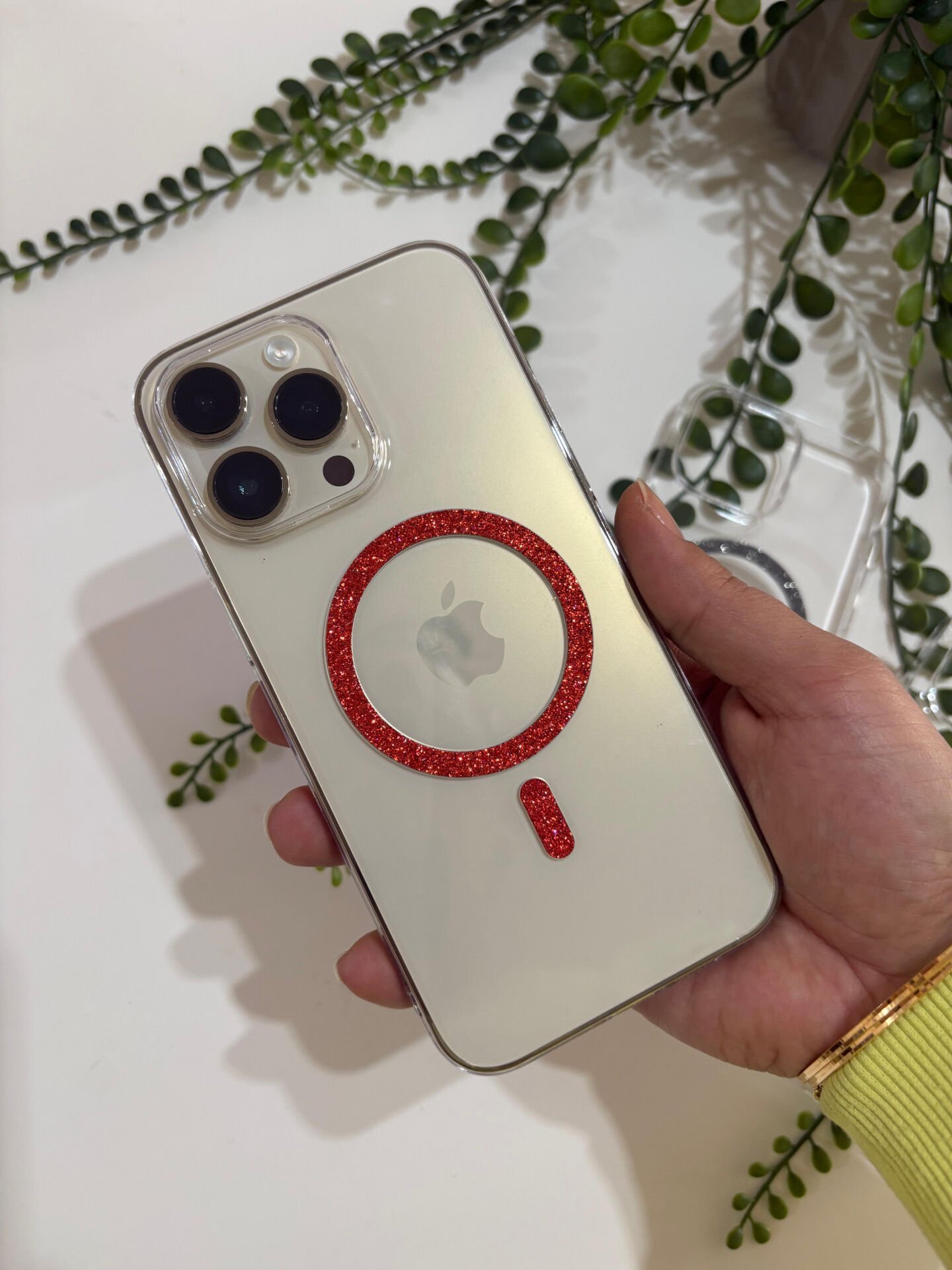 EPA MagRing Şeffaf Simli Manyetik iPhone Kılıfı - KIRMIZI